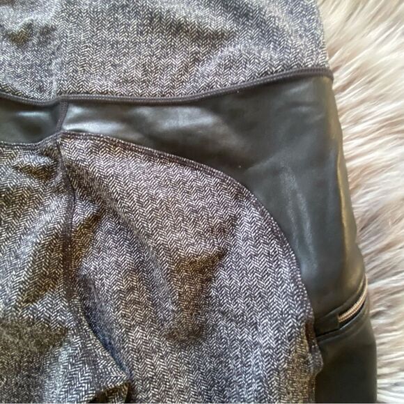 Athleta Herringbone Faux Leather Panelled Leggings, S - Picture 8 of 10